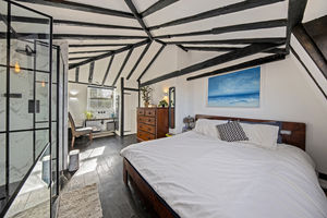 Bedroom- click for photo gallery